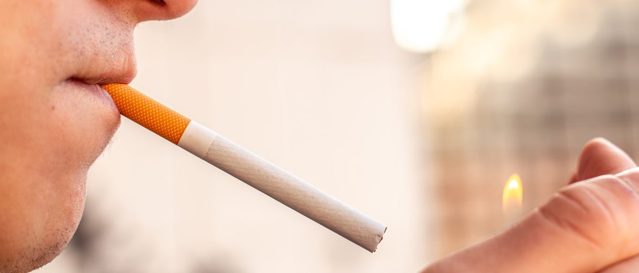 Alcool e fumo quali danni fanno ai tuoi denti CMO Zanotto dentisti Verona